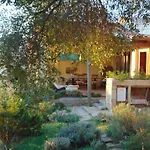 Guest house Smeralda 3*